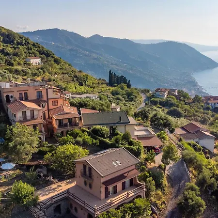 Casa Del Mandarino 아파트 *